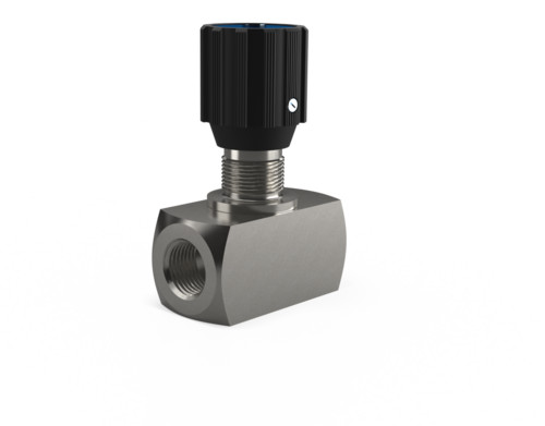 233031